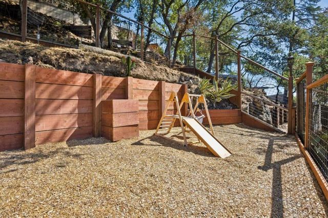 120 Gramercy Drive, San Mateo, CA 94402