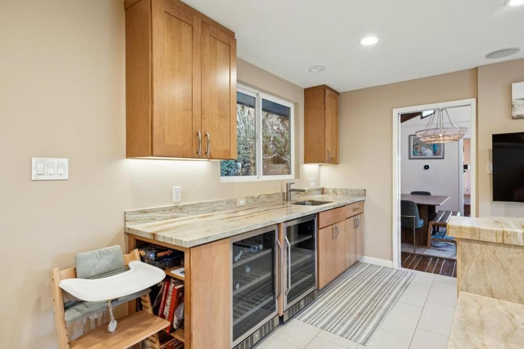 Image 21 of property listing at 120 Gramercy Drive, San Mateo, CA 94402