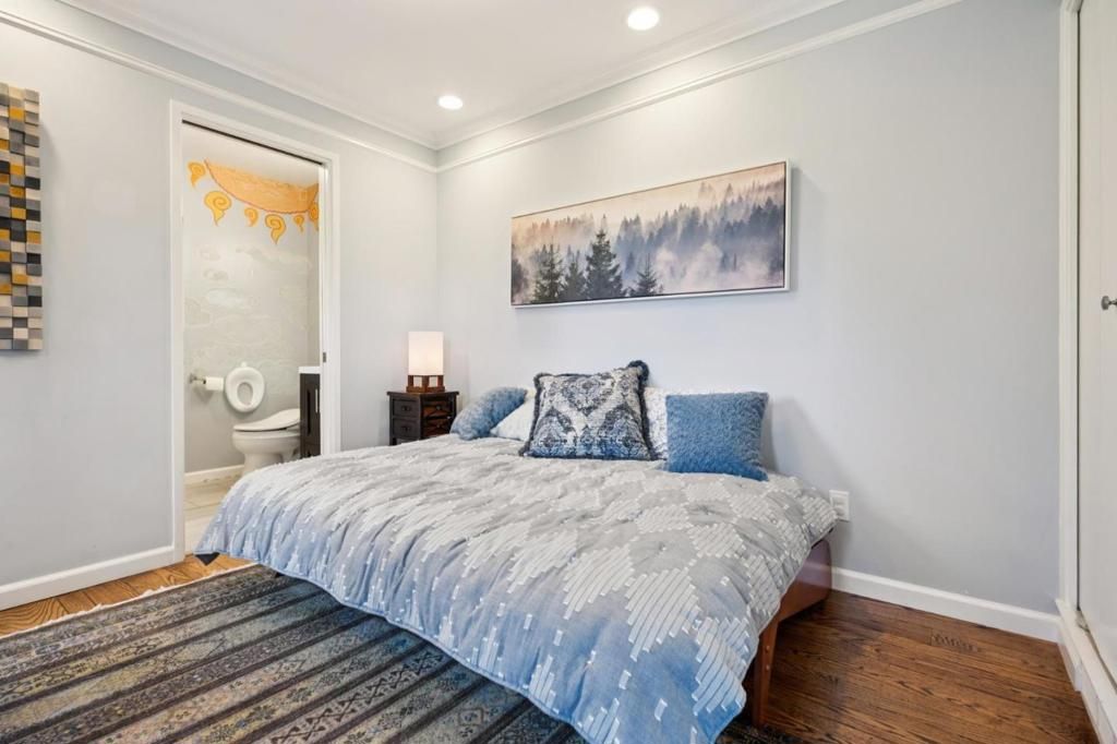 Image 39 of property listing at 120 Gramercy Drive, San Mateo, CA 94402