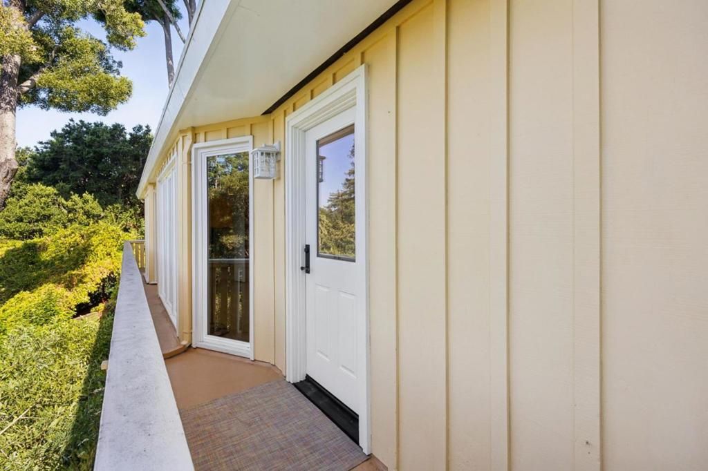 Image 46 of property listing at 120 Gramercy Drive, San Mateo, CA 94402
