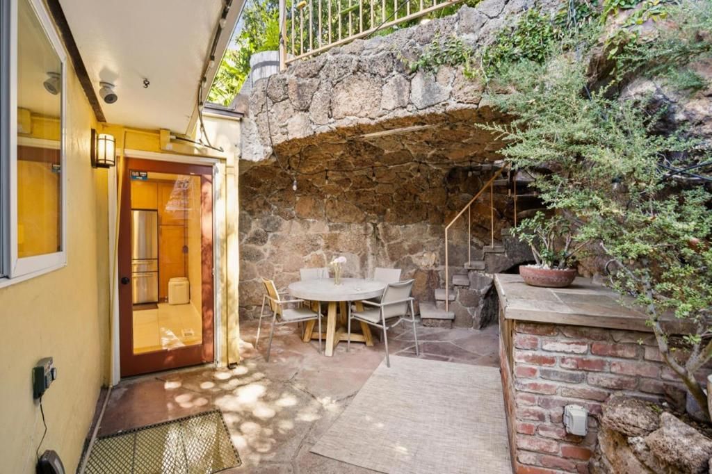 Image 63 of property listing at 120 Gramercy Drive, San Mateo, CA 94402