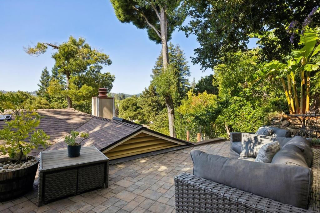 Image 69 of property listing at 120 Gramercy Drive, San Mateo, CA 94402