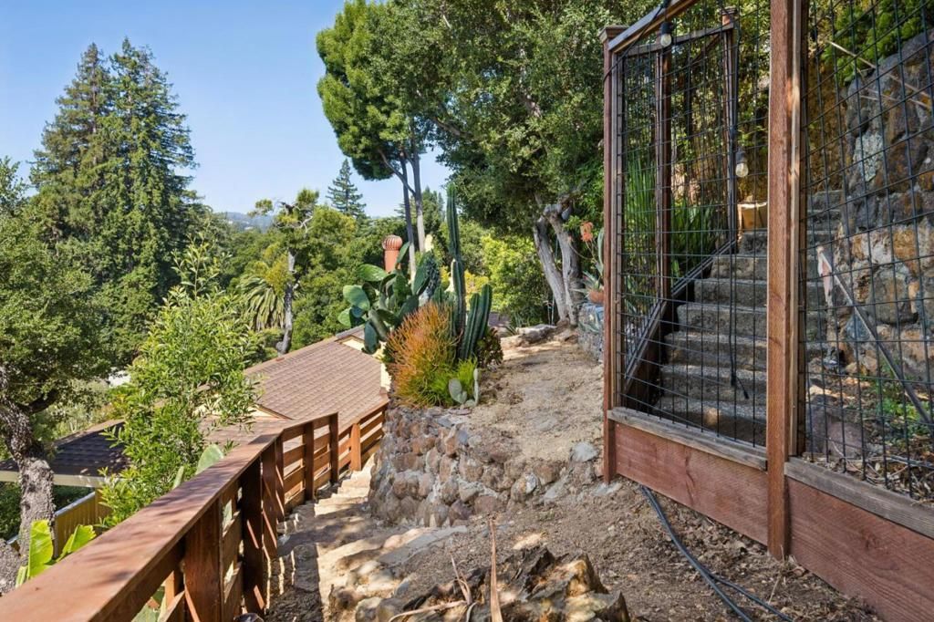 Image 75 of property listing at 120 Gramercy Drive, San Mateo, CA 94402