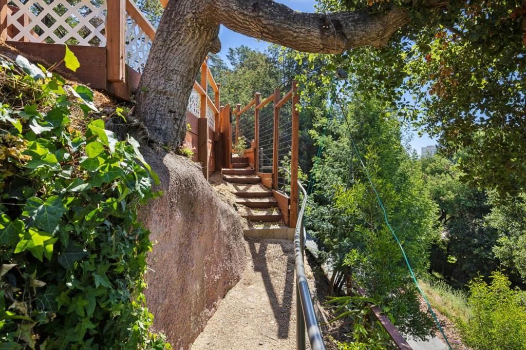 Image 86 of property listing at 120 Gramercy Drive, San Mateo, CA 94402