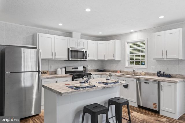 37526 MAHOGANY ST, Ocean View, DE 19970