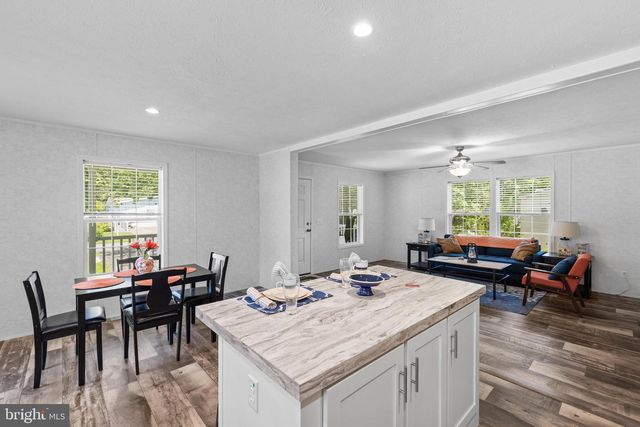 37526 MAHOGANY ST, Ocean View, DE 19970