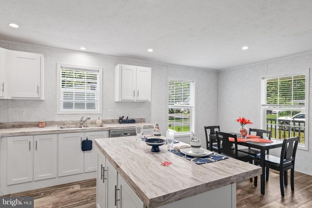 37526 MAHOGANY ST, Ocean View, DE 19970