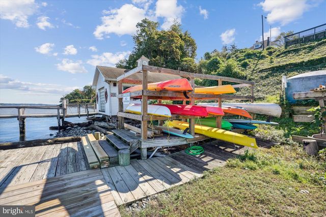 1 BAYVIEW RD, Betterton, MD 21610