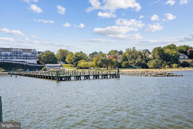 1 BAYVIEW RD, Betterton, MD 21610