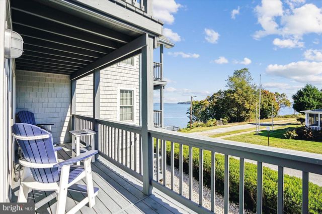 1 BAYVIEW RD, Betterton, MD 21610