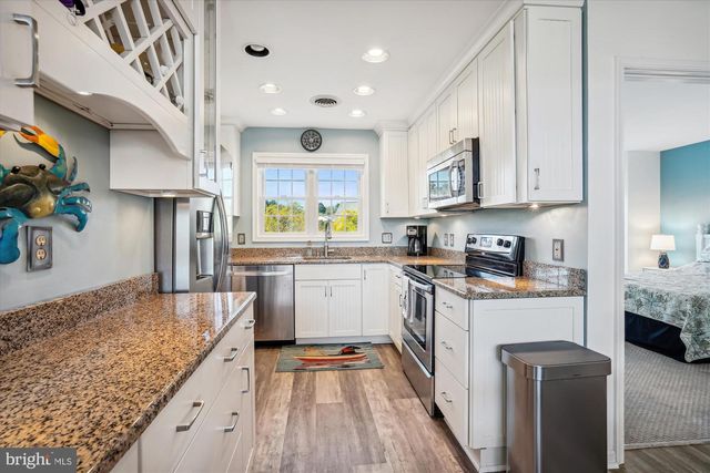 1 BAYVIEW RD, Betterton, MD 21610