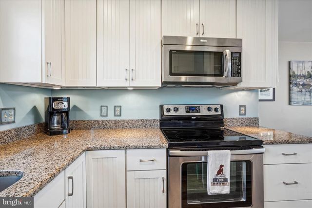 1 BAYVIEW RD, Betterton, MD 21610