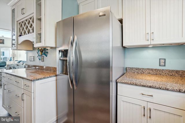 1 BAYVIEW RD, Betterton, MD 21610