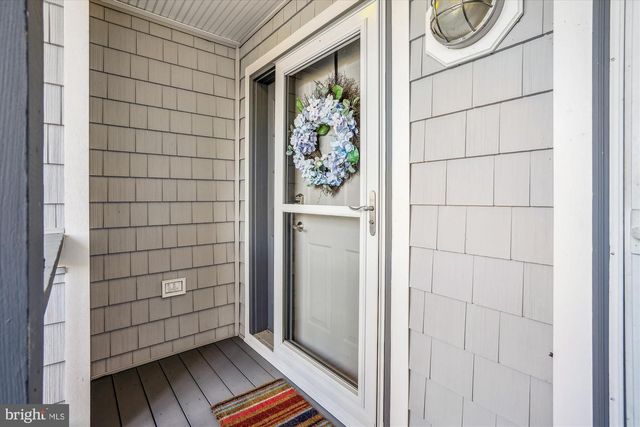 1 BAYVIEW RD, Betterton, MD 21610