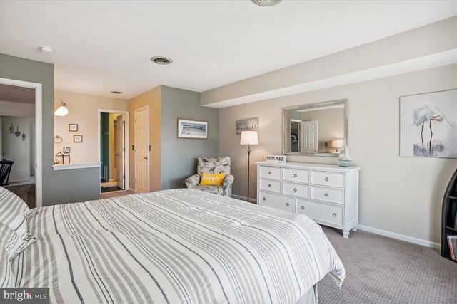 1 BAYVIEW RD, Betterton, MD 21610