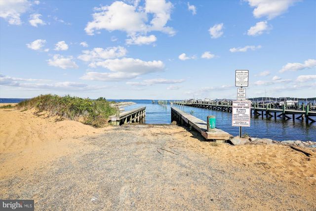 1 BAYVIEW RD, Betterton, MD 21610