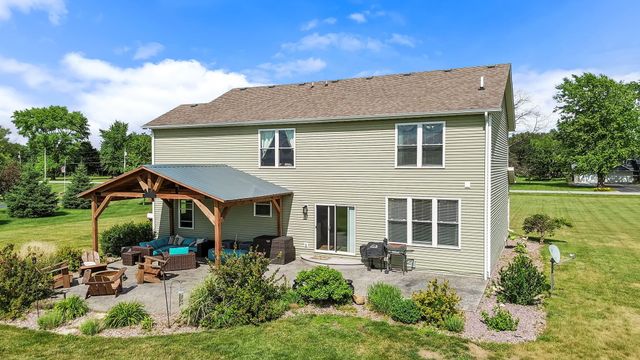 11126 N 1000 W, Demotte, IN 46310