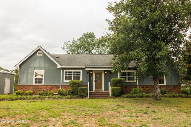 1380 Genoa Road, Dudley, NC 28333