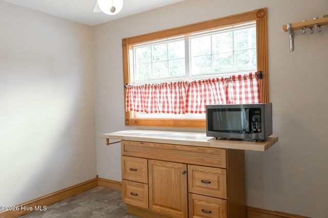 1380 Genoa Road, Dudley, NC 28333