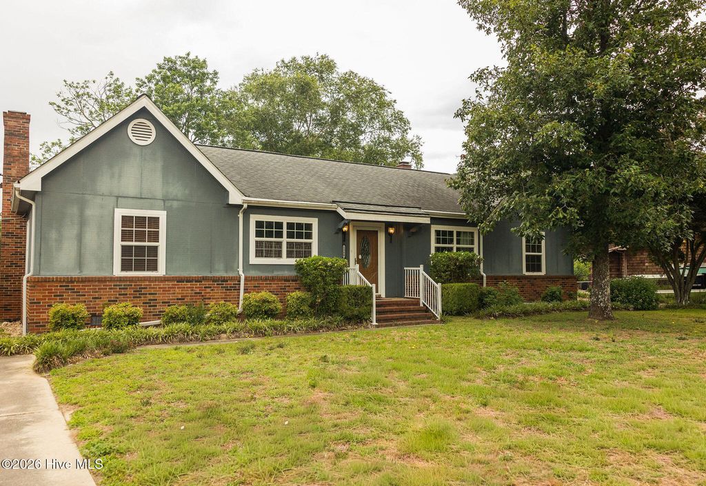 1380 Genoa Road, Dudley, NC 28333