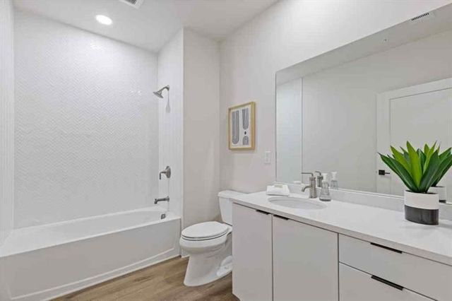 108 Park Place Unit 103, Decatur, GA 30030