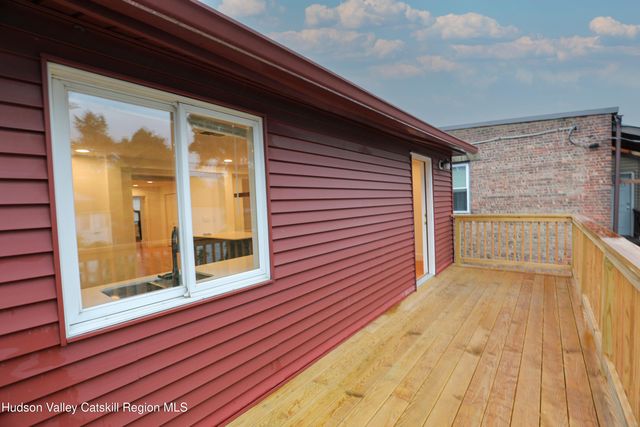 730 Broadway 2, Kingston, NY 12401