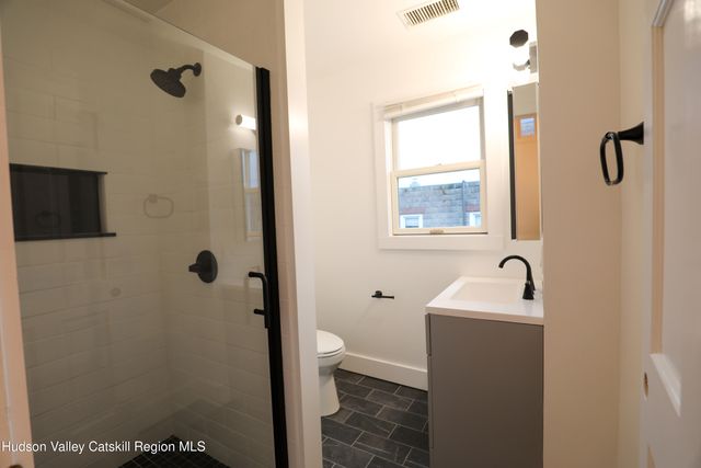 730 Broadway 2, Kingston, NY 12401