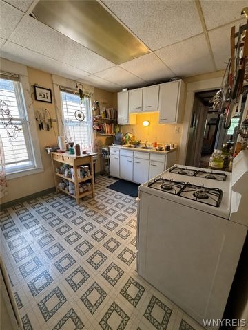 467 West Delavan Avenue, Buffalo, NY 14213