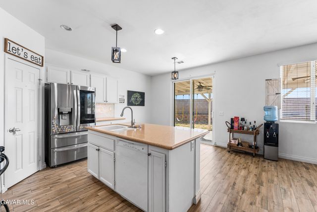 42942 Yaffa Street, Lancaster, CA 93535