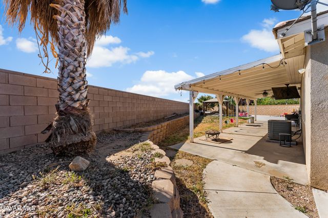 42942 Yaffa Street, Lancaster, CA 93535