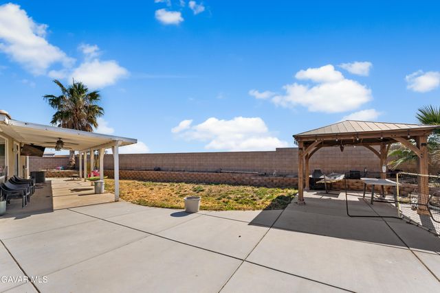 42942 Yaffa Street, Lancaster, CA 93535