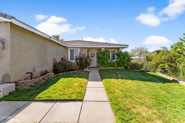 42942 Yaffa Street, Lancaster, CA 93535
