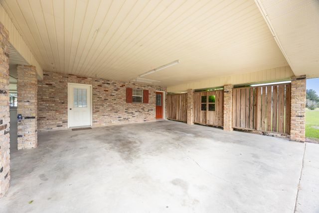 852 Lefort Bypass Road, Thibodaux, LA 70301