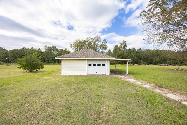852 Lefort Bypass Road, Thibodaux, LA 70301