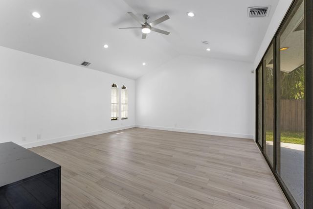 150 Lucina Drive, Hypoluxo, FL 33462