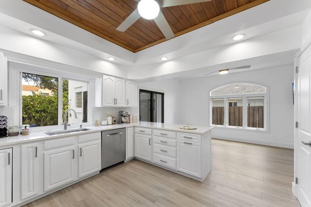 150 Lucina Drive, Hypoluxo, FL 33462