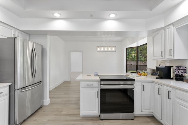 150 Lucina Drive, Hypoluxo, FL 33462