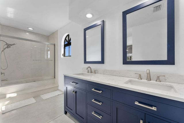 150 Lucina Drive, Hypoluxo, FL 33462