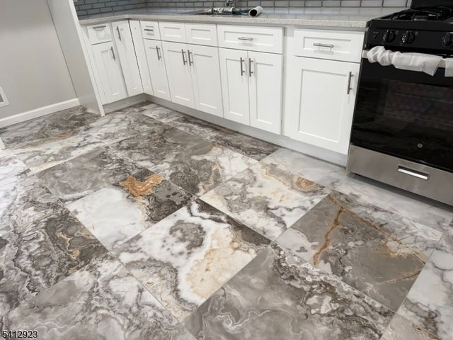 357 S 11Th St, Newark City, NJ 07103