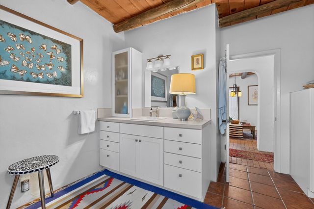 1730 Griegos Road NW, Albuquerque, NM 87107