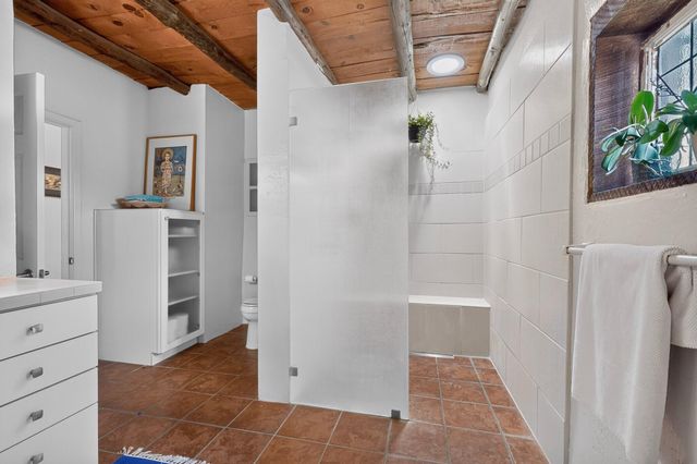 1730 Griegos Road NW, Albuquerque, NM 87107