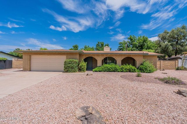 110 W Seldon Lane, Phoenix, AZ 85021