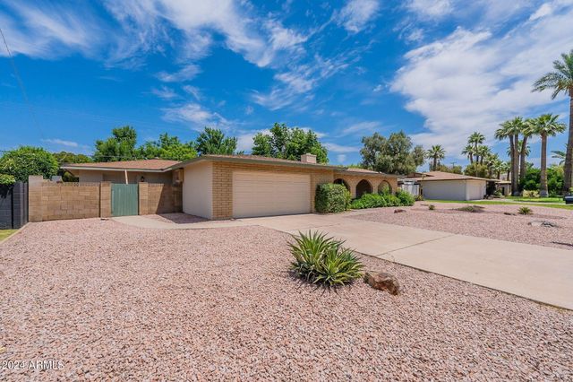 110 W Seldon Lane, Phoenix, AZ 85021