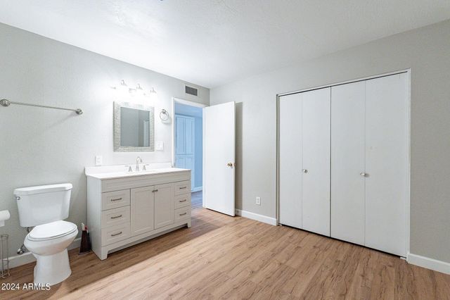 110 W Seldon Lane, Phoenix, AZ 85021