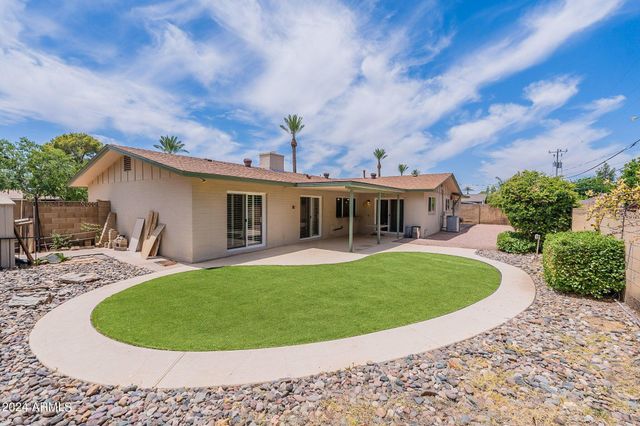 110 W Seldon Lane, Phoenix, AZ 85021