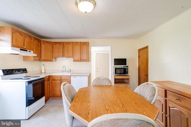 6612 KENWOOD AVE, Baltimore, MD 21237