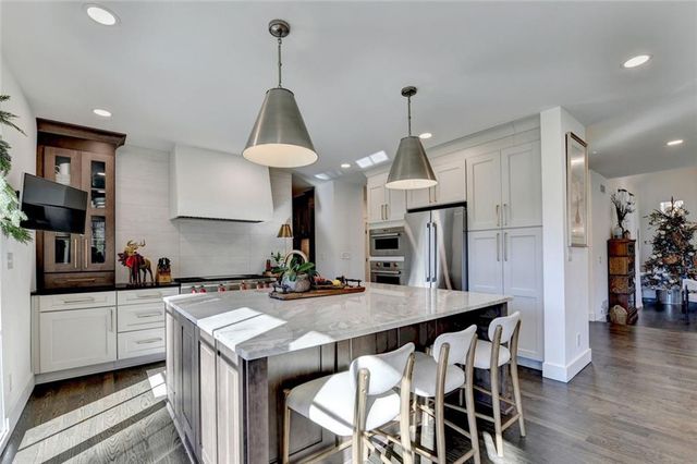 1789 Riverside Road, Roswell, GA 30076