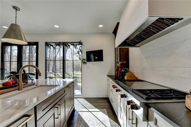 1789 Riverside Road, Roswell, GA 30076