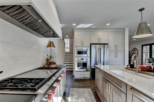 1789 Riverside Road, Roswell, GA 30076