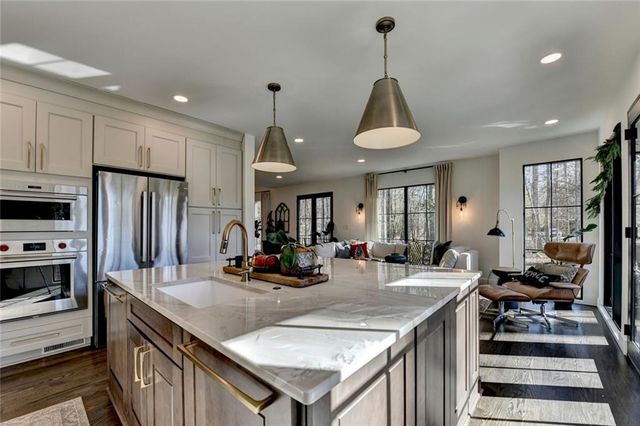 1789 Riverside Road, Roswell, GA 30076